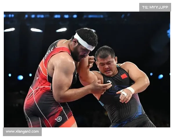 激战摔跤场:拳王争霸 激战摔跤场:拳王争霸